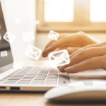 Emailmarketing op laptop